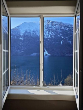 Rekkehus Tyssedal Trolltunga